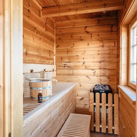 펜션 Almhuetten Skorianz